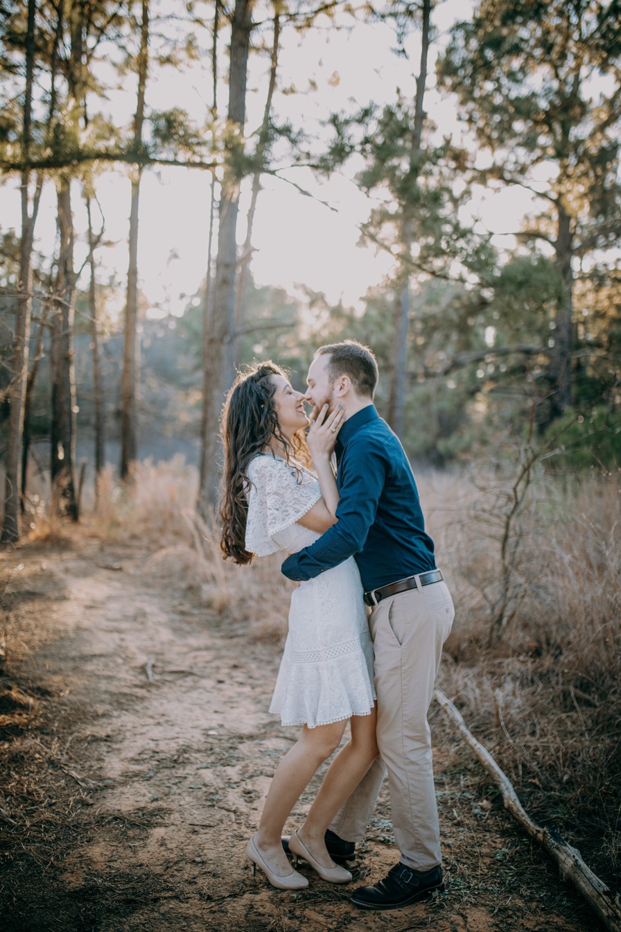 Casey & Alegría Engagement Photo