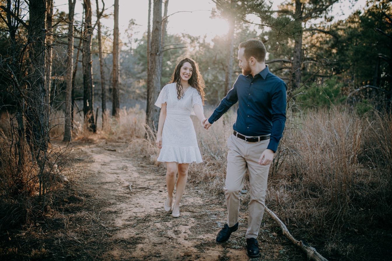 Casey & Alegría Engagement Photo